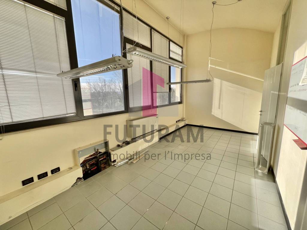 Immobile a Vicenza in Via Zara, 1 - Foto 4