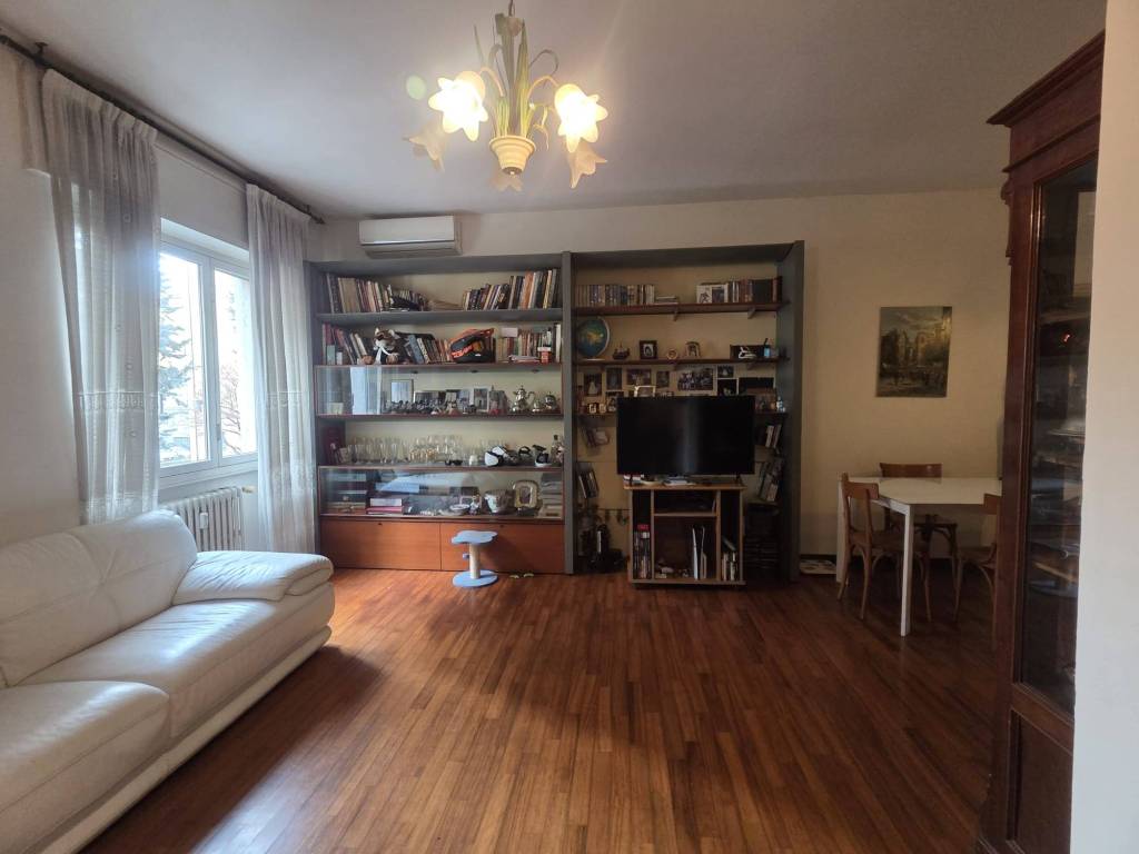 Appartamento a Cinisello balsamo in Viale Toscana, 6 - Foto 3