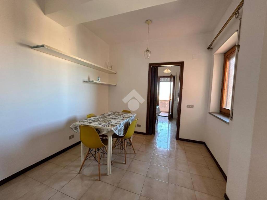 Appartamento a Crotone in Via Cesare Terranova, 20 - Foto 2