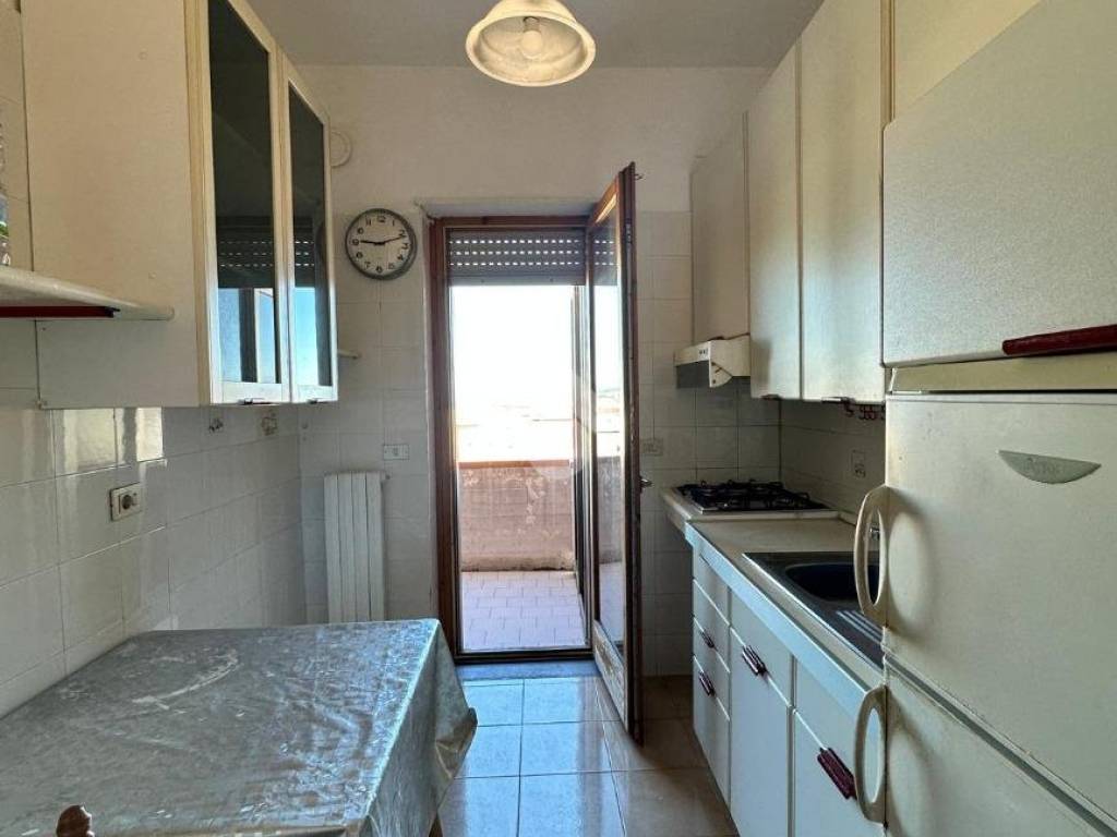 Appartamento a Crotone in Via Cesare Terranova, 20 - Foto 3