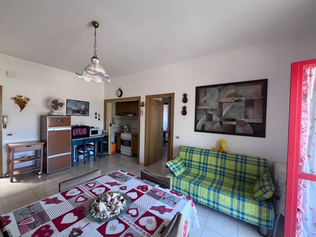 Appartamento a Chieuti in Via Oceano Atlantico - Foto 2