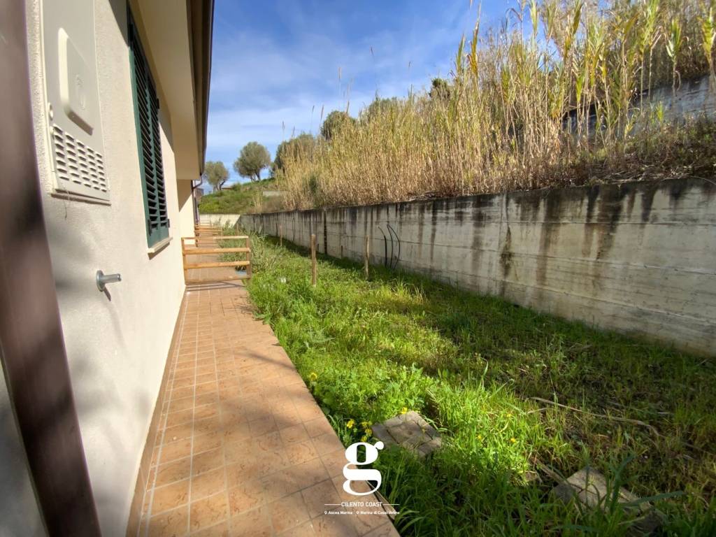 Villa a Ascea in Via Grisi, s.n.c. - Foto 3