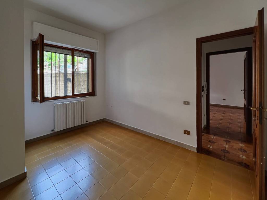 Appartamento a Catanzaro in Viale Tommaso Campanella, 66 - Foto 5