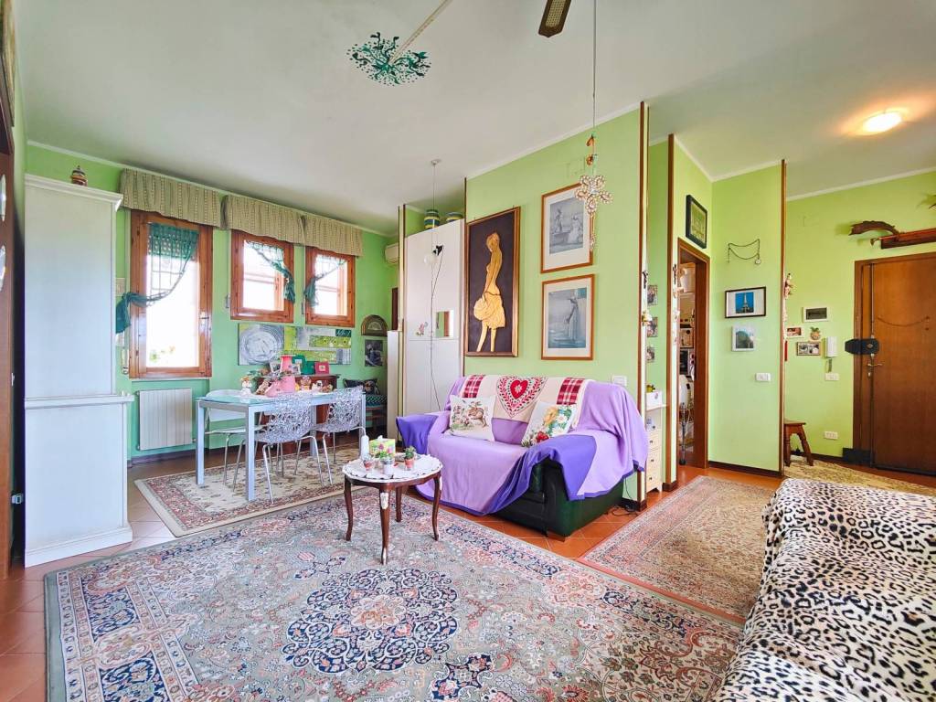 Appartamento a Vecchiano in Via Manin - Foto 2