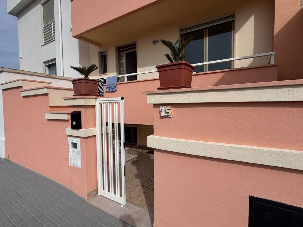 Casa indipendente a Presicce-acquarica in Via Sandro Pertini, 25 - Foto 5