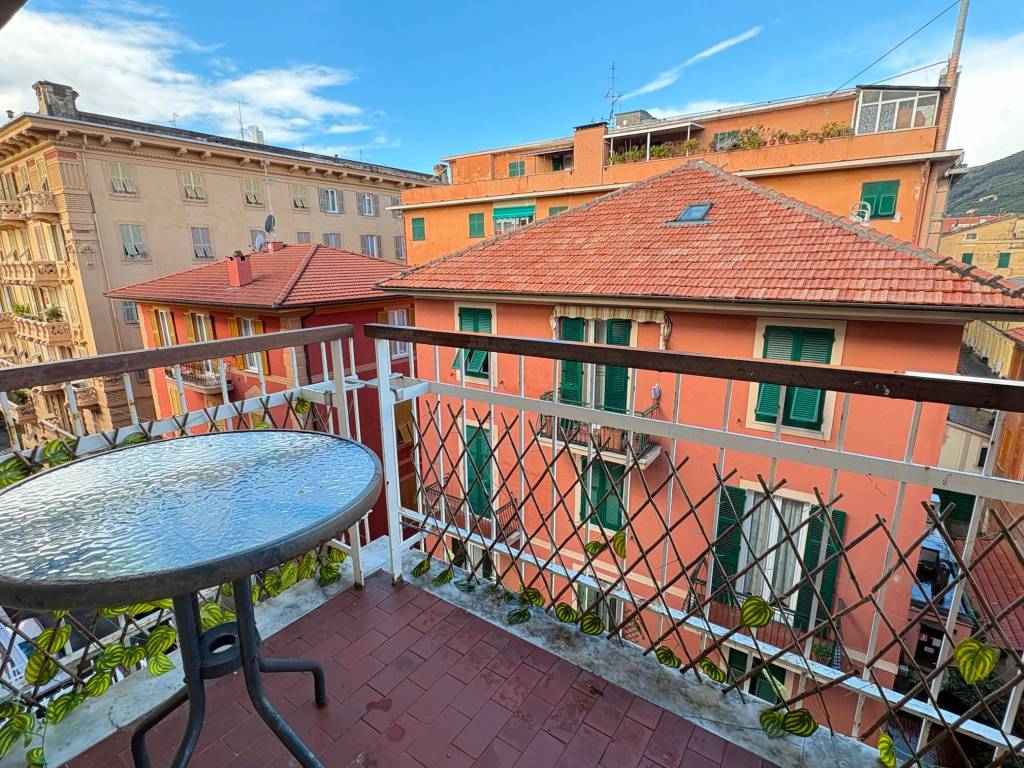 Appartamento a Chiavari in Via Privata Giuseppe Bontà, 25 - Foto 2