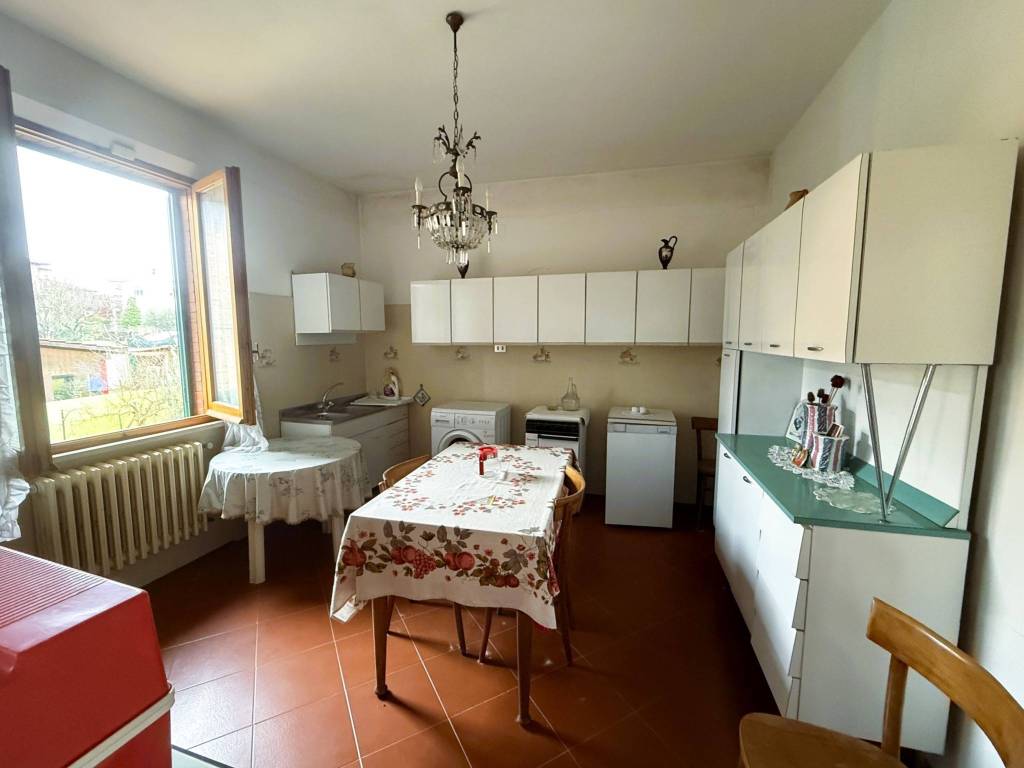 Casa indipendente a Montepulciano in Via Chieti - Foto 5