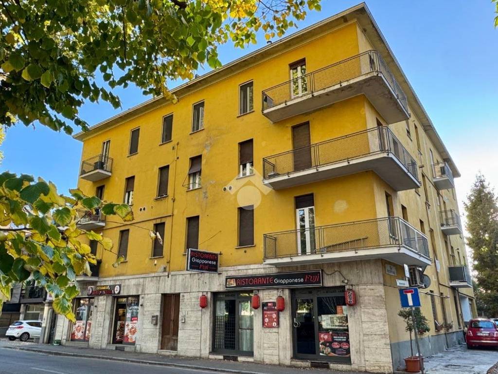 Appartamento a Parma in Viale dei Mille, 18 - Foto 2