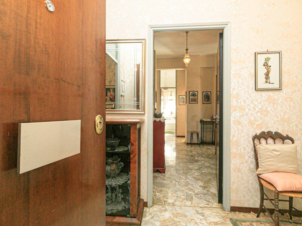 Appartamento a Genova in Via San Felice, 6 - Foto 2