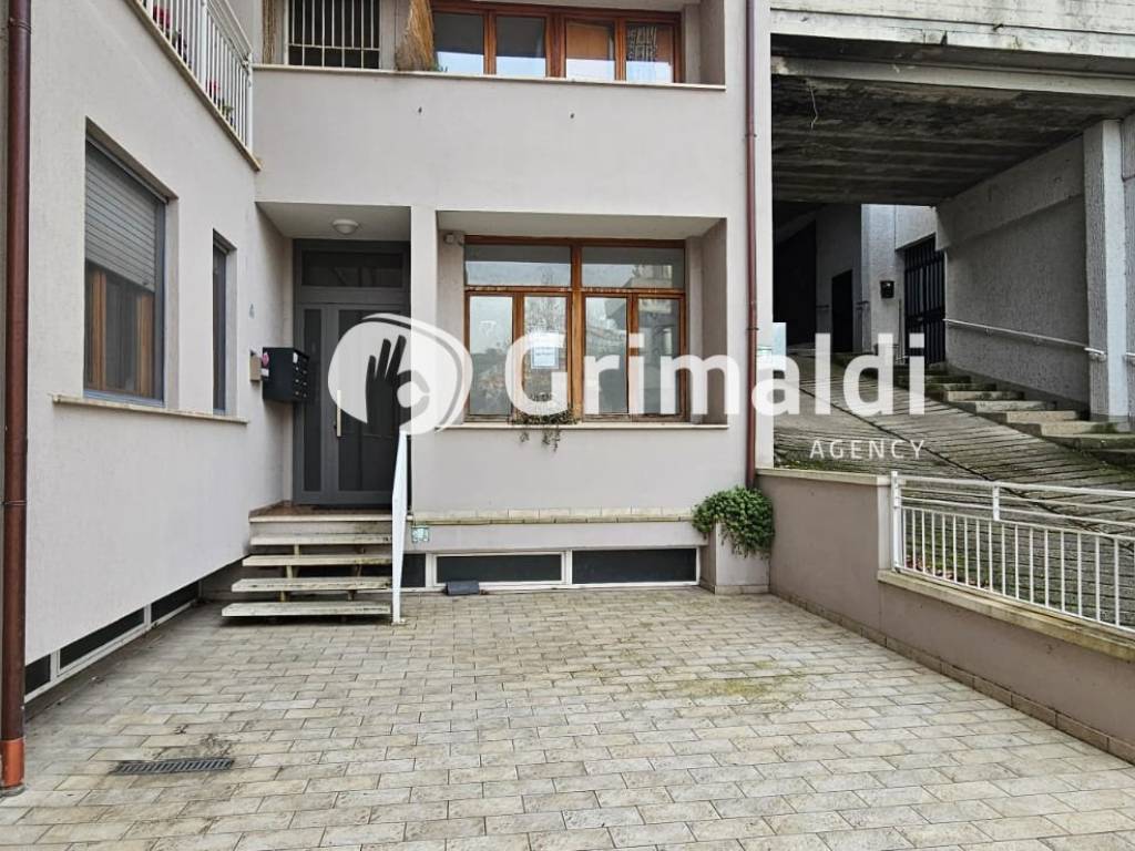 Immobile a Teramo in Viale Giovanni Bovio, 129 - Foto 4