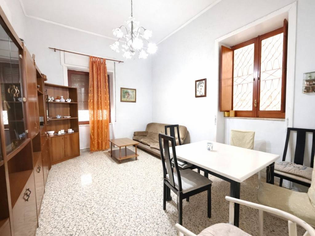 Appartamento a Aversa in Via Cesare Golia - Foto 3