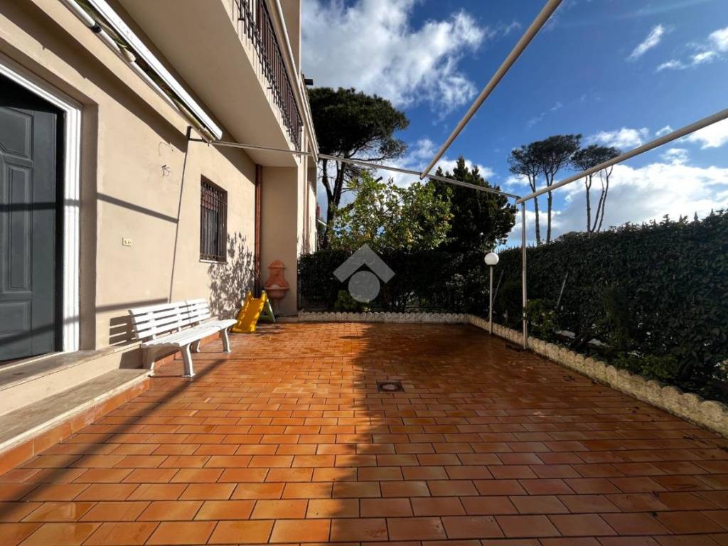 Appartamento a Nettuno in Via Acciarella, 9 - Foto 2