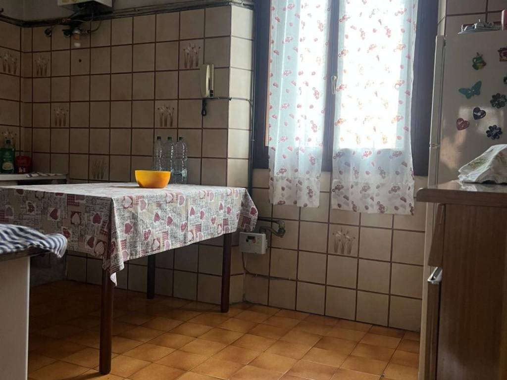 Appartamento a Lissone in Via San Michele del Carso, 15 - Foto 2