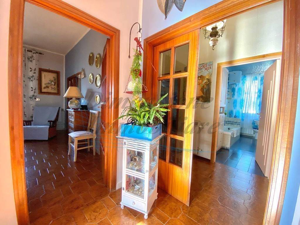 Appartamento a Cecina in Viale Italia - Foto 3