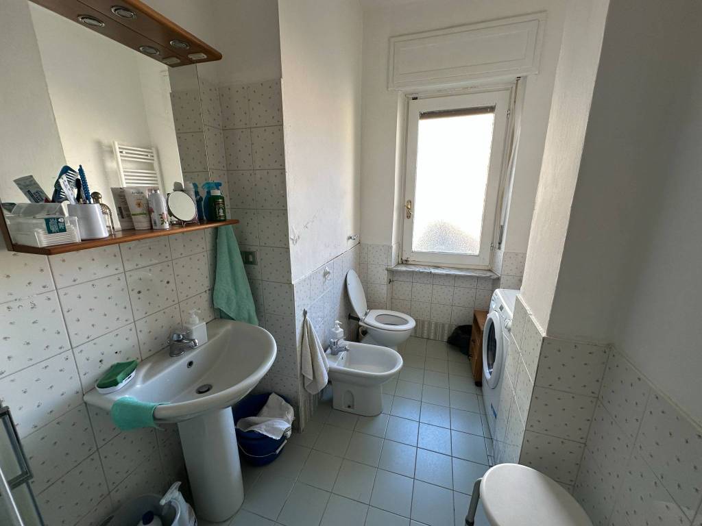 Appartamento a Moncalieri in Corso Dante Alighieri, 7 - Foto 4
