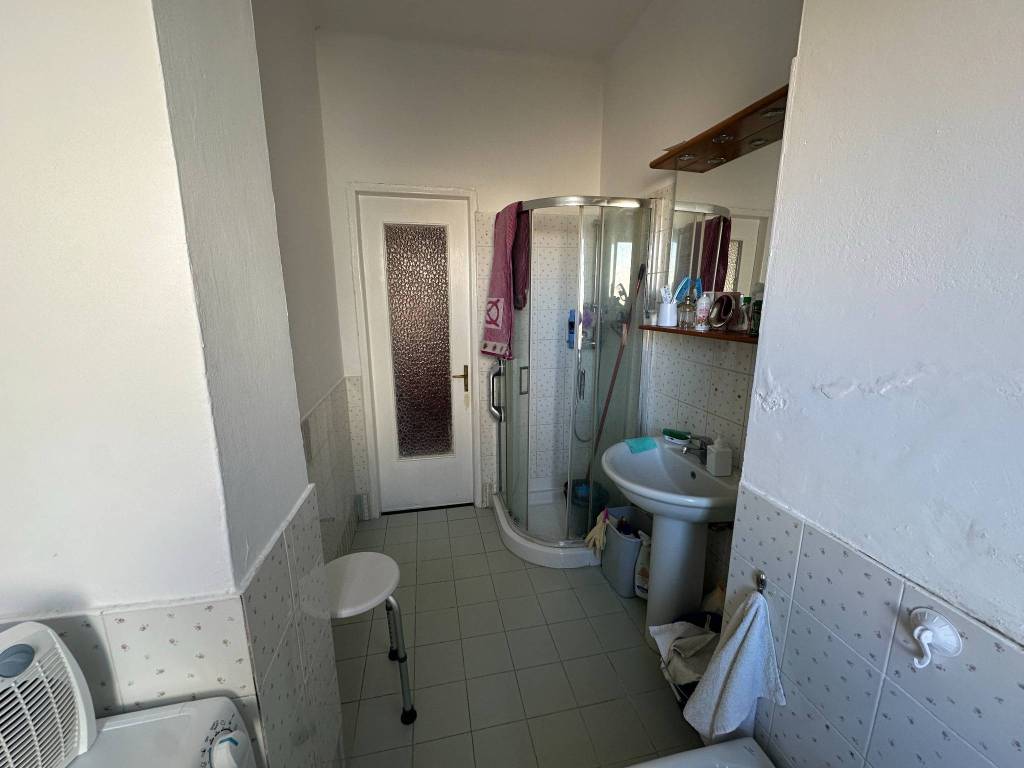 Appartamento a Moncalieri in Corso Dante Alighieri, 7 - Foto 5