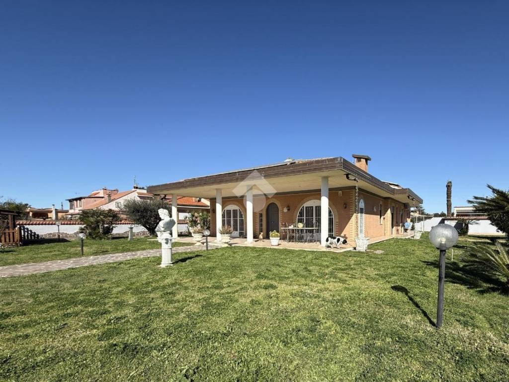 Villa a Nettuno in Via Pietro Antonio Donati, 1 - Foto 3