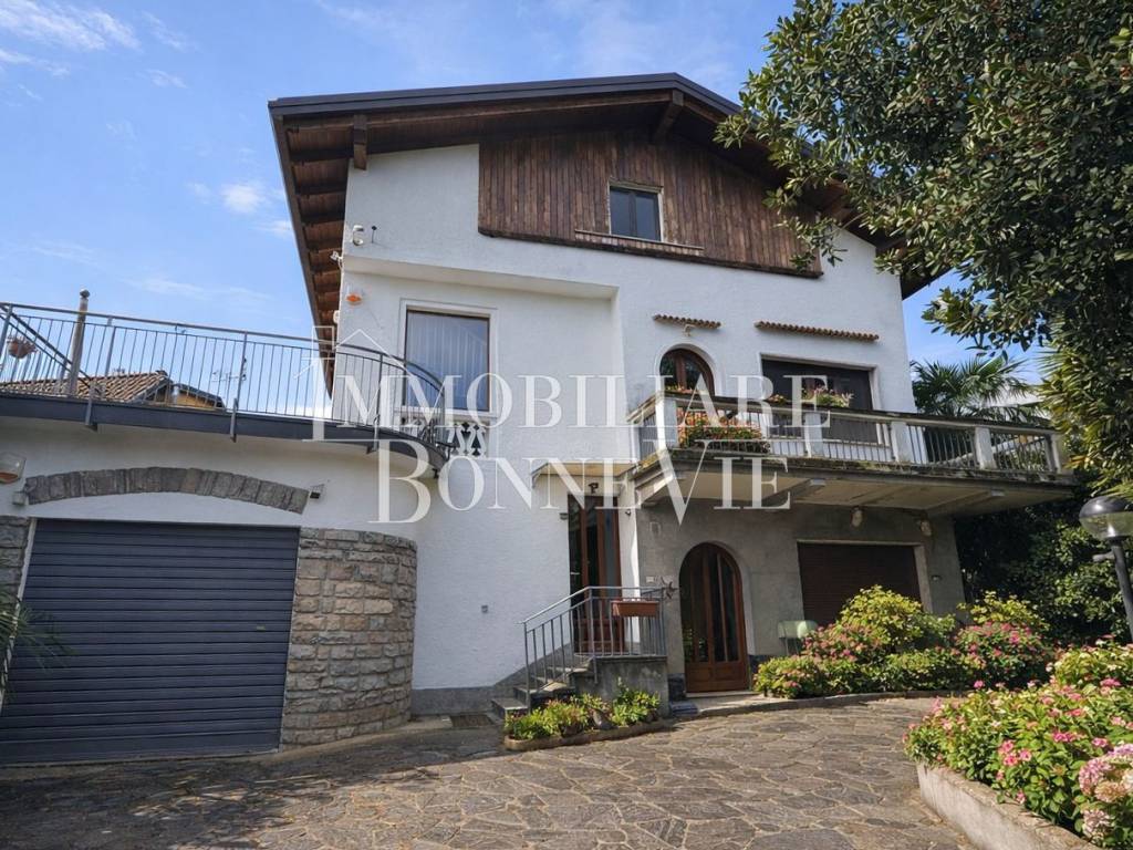 Villa a Como in Via Santa Marta - Foto 2