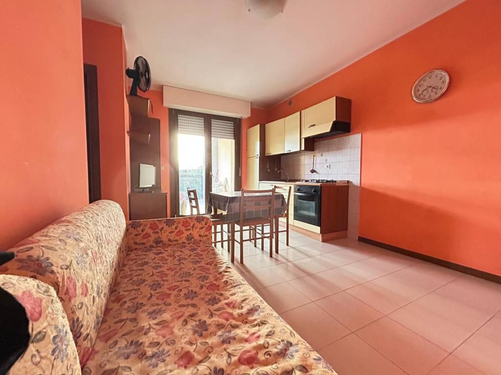 Appartamento a Martinsicuro in Via Delfico - Foto 3