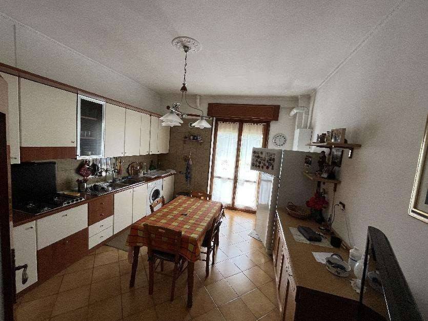 Appartamento a Benevento in Via Silvio Pellico - Foto 3