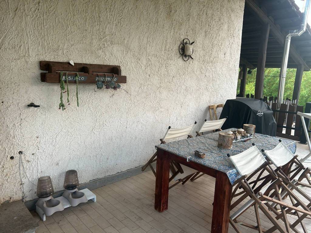 Villa a Viterbo in Strada Tuscanese - Foto 4
