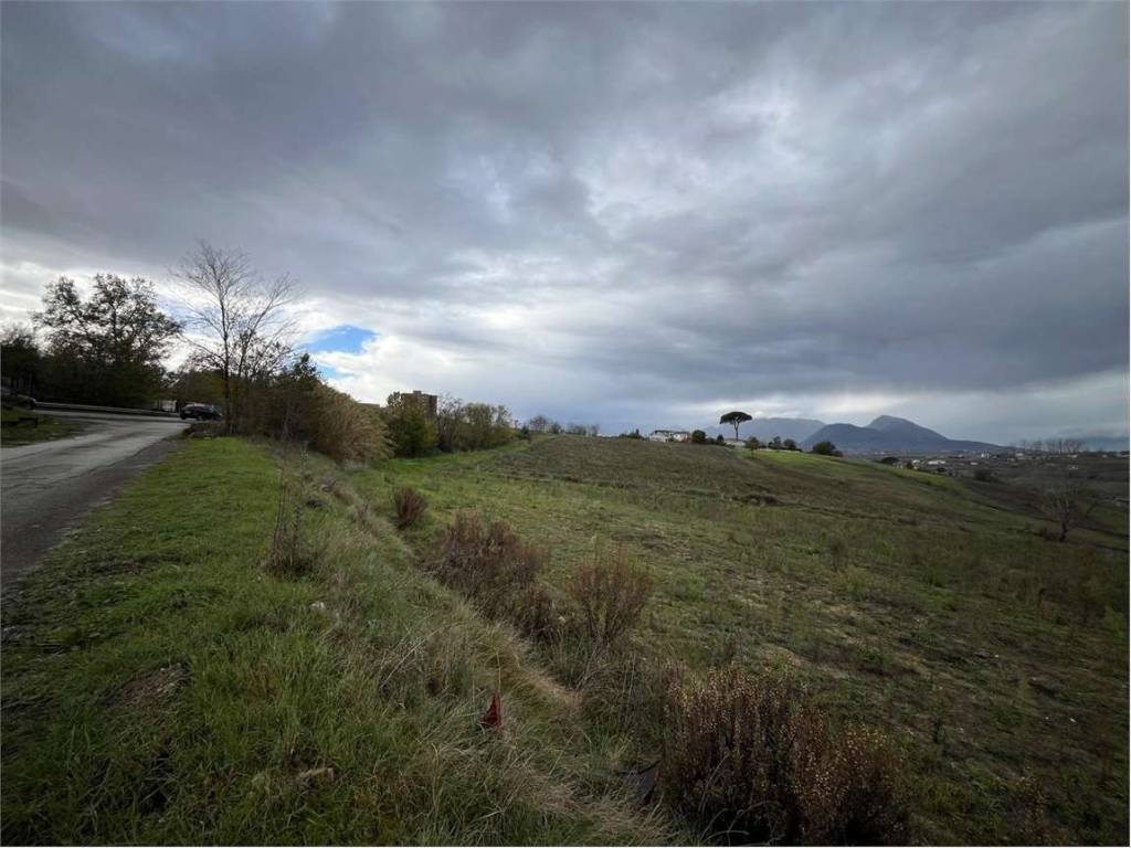 Terreno a Benevento in Contrada Capodimonte - Foto 3