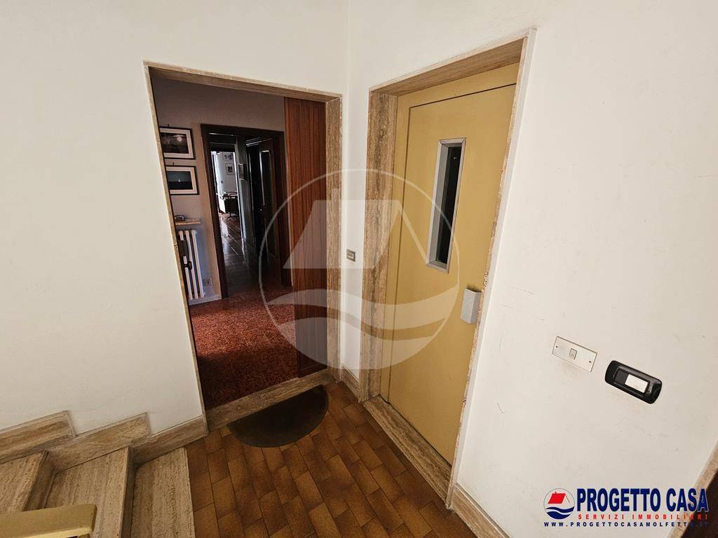 Appartamento a Giovinazzo in Via Giovanni XXIII - Foto 2