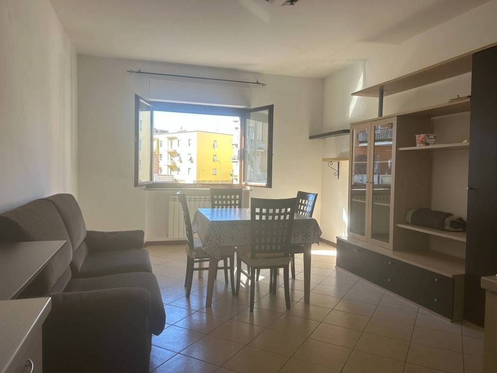 Appartamento a Viterbo in Via Fernando Molini - Foto 4