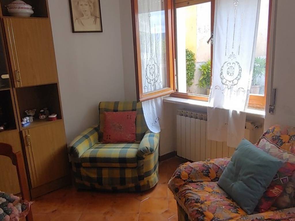 Casa indipendente a Castel del piano in Via Mario Pieri, 10 - Foto 4