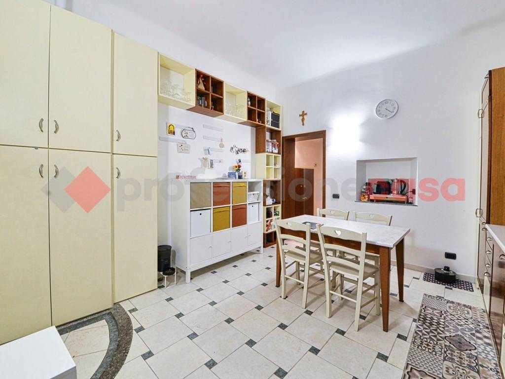 Appartamento a Paderno dugnano in Via Gramsci, 53 - Foto 2