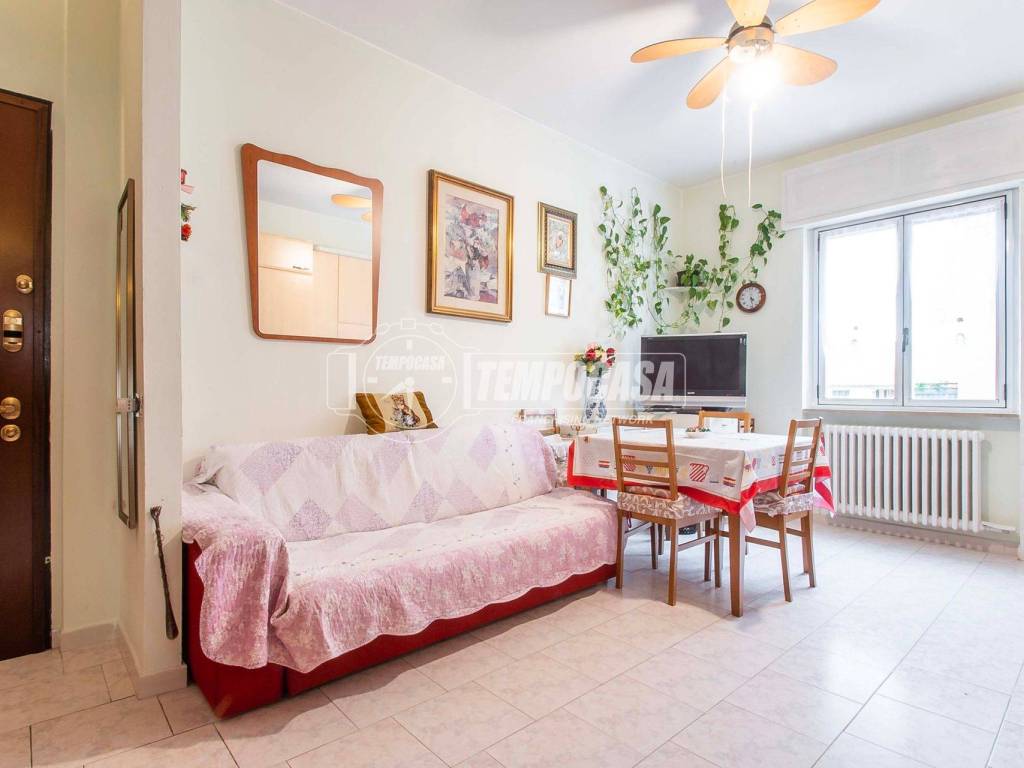 Appartamento a Paderno dugnano in Via Tommaso Grossi - Foto 2