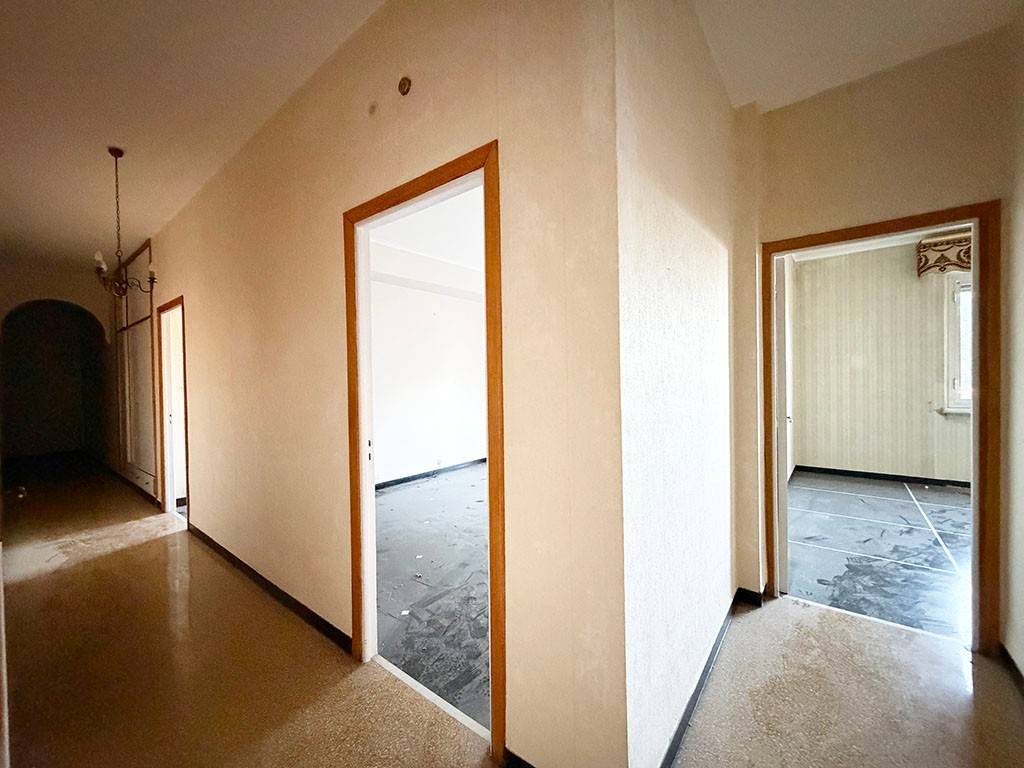 Appartamento a Genova in Via Bari, 8 - Foto 4