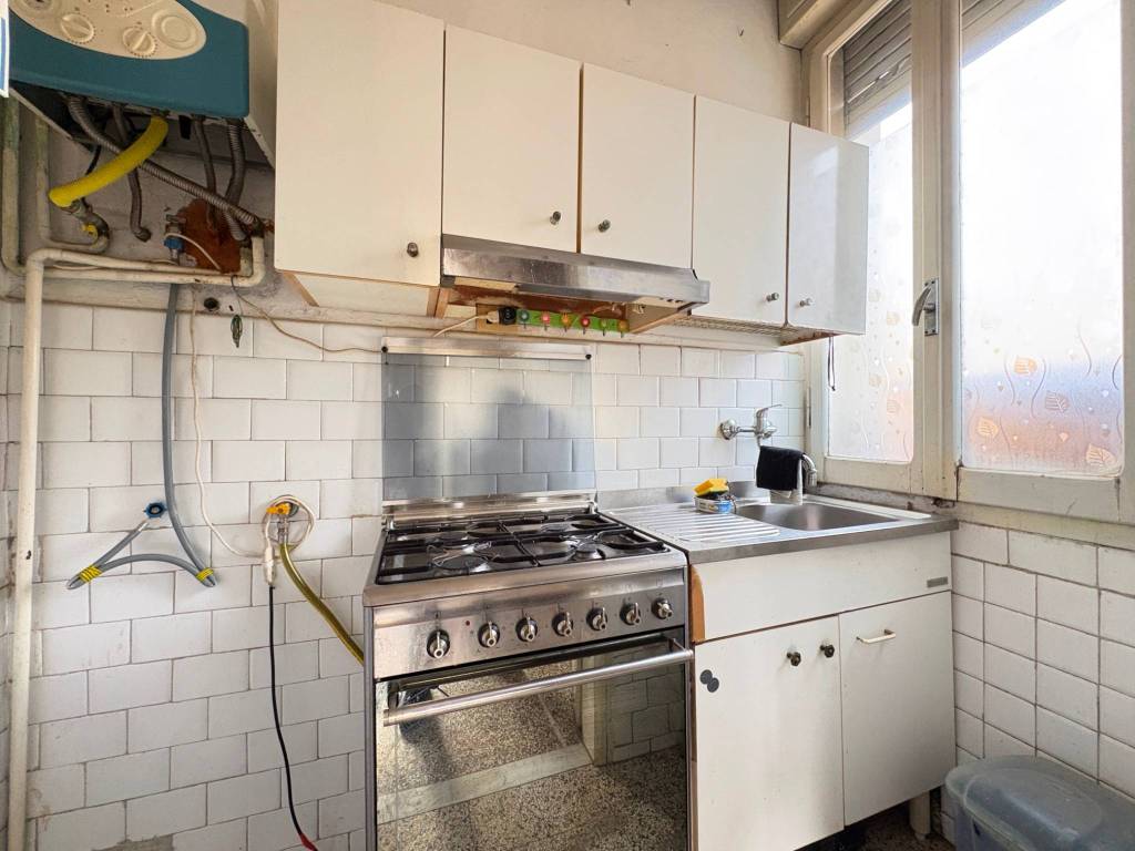 Appartamento a Bologna in Via Vittorio Alfieri - Foto 5