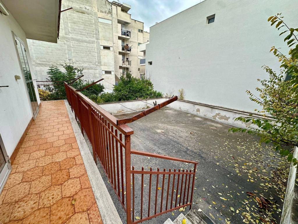 Appartamento a Capurso in Via Noicattaro - Foto 5