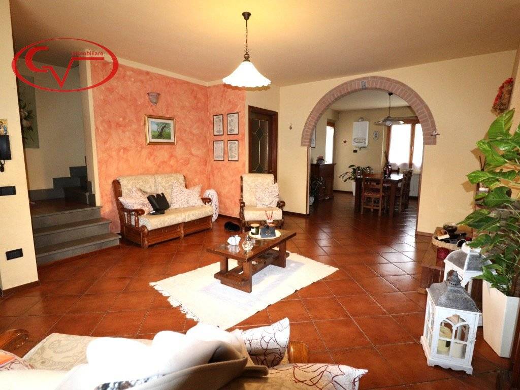 Casa indipendente a Montevarchi in Via 8 Marzo - Foto 4