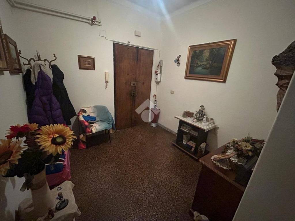 Appartamento a Genova in Via Monte Nero - Foto 2