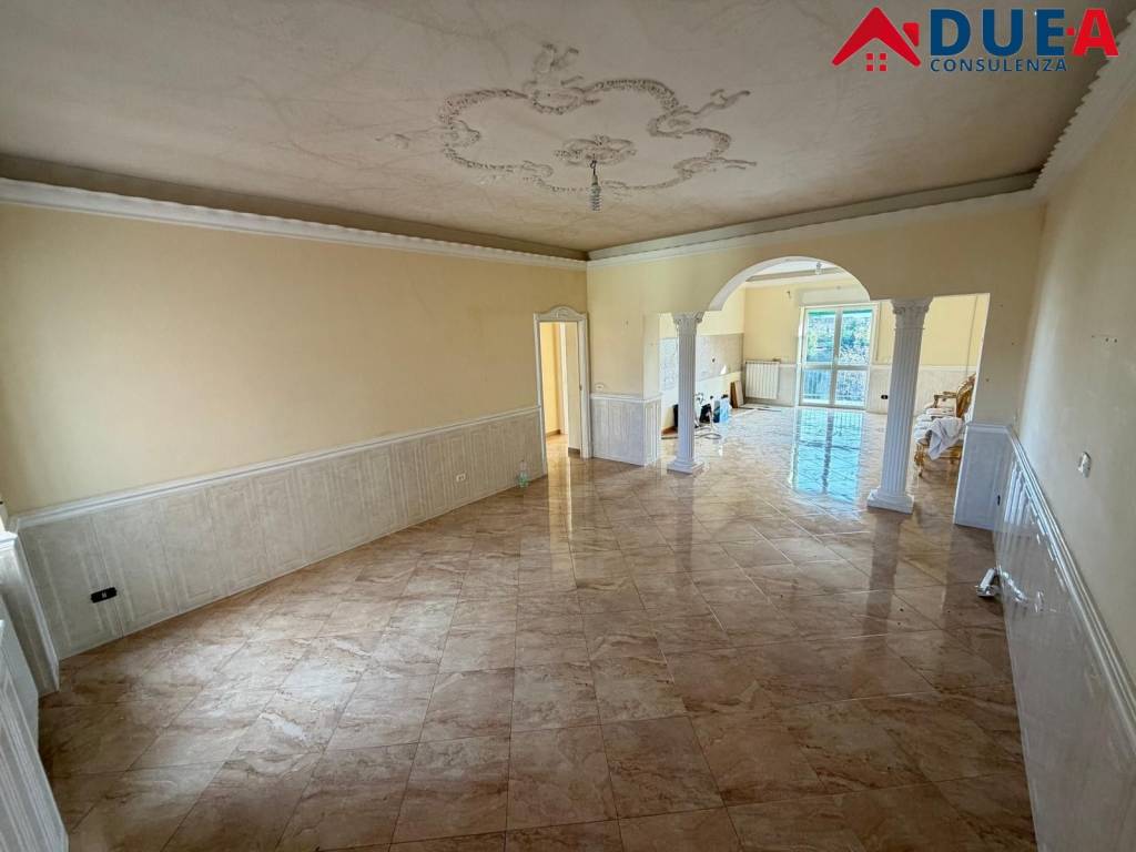 Appartamento a Napoli in Via Marco Rocco di Torrepadula - Foto 2