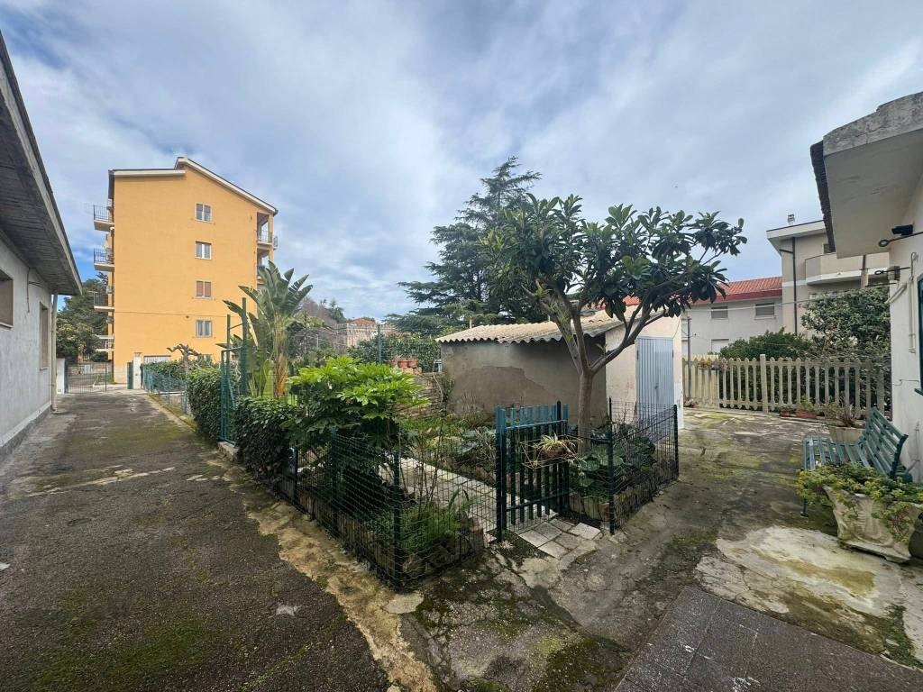 Appartamento a Vasto in Via Elba - Foto 4