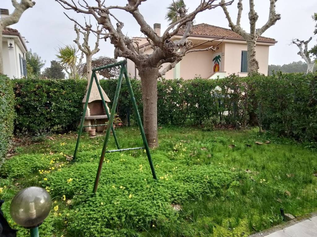 Villa a Bernalda in Via Artemide - Foto 3