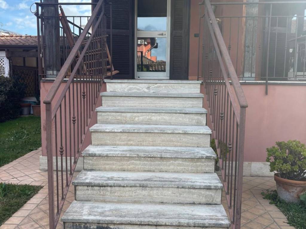 Villa a Giugliano in campania in Via Ripuaria, 48 - Foto 5
