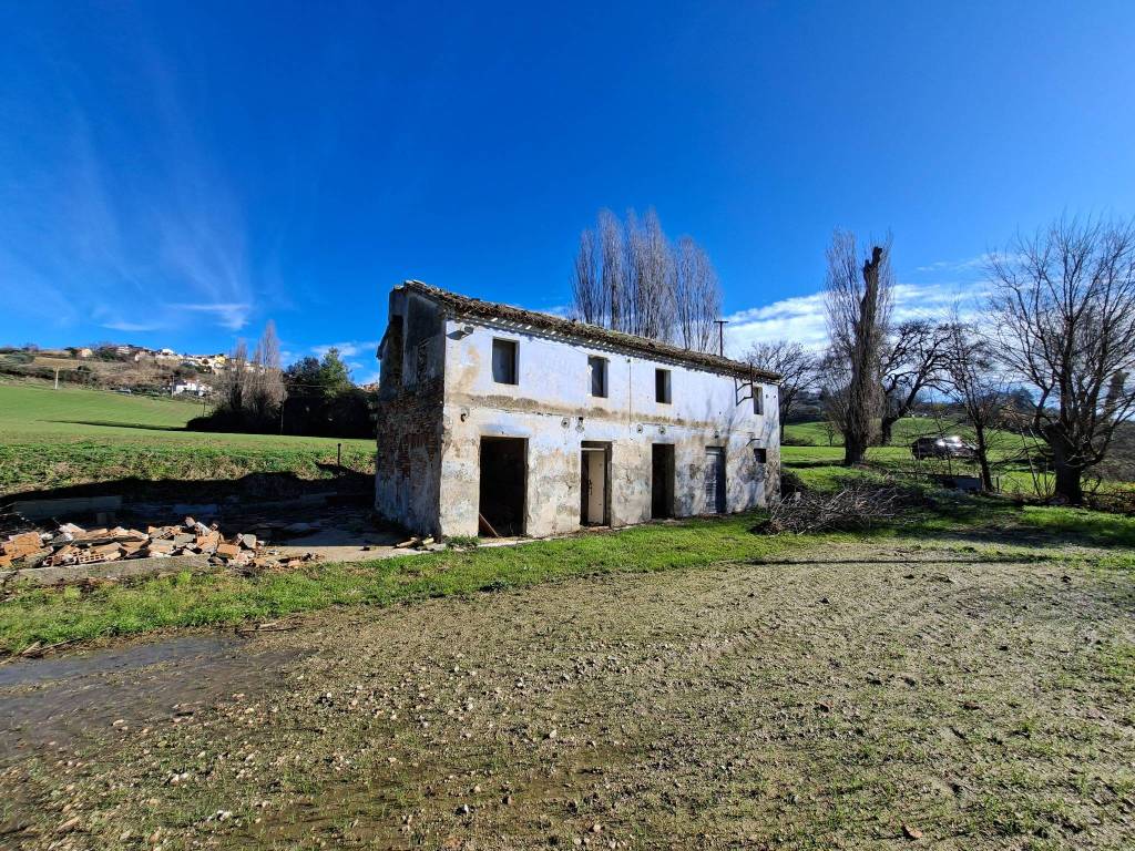 Rustico / casale a Mondolfo in Via Le Grotte - Foto 3