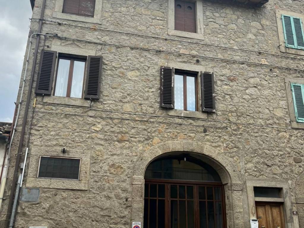 Casa indipendente a Castel del piano - Foto 2