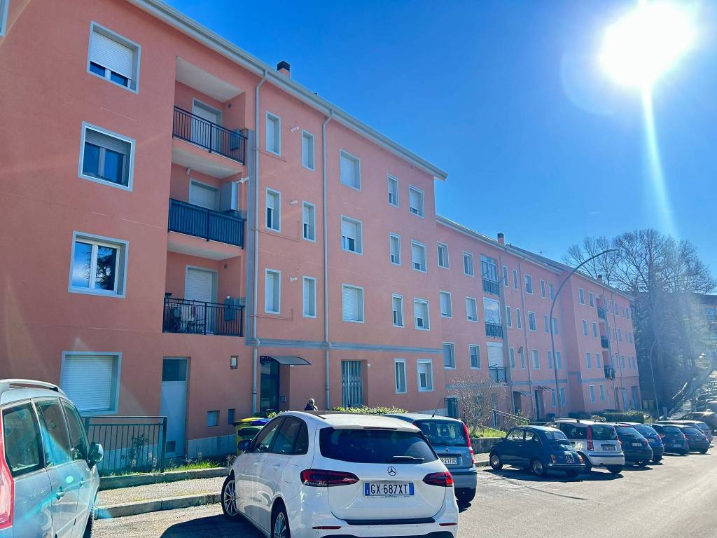 Appartamento a Potenza in Via Carlo Alianello, 12 - Foto 2