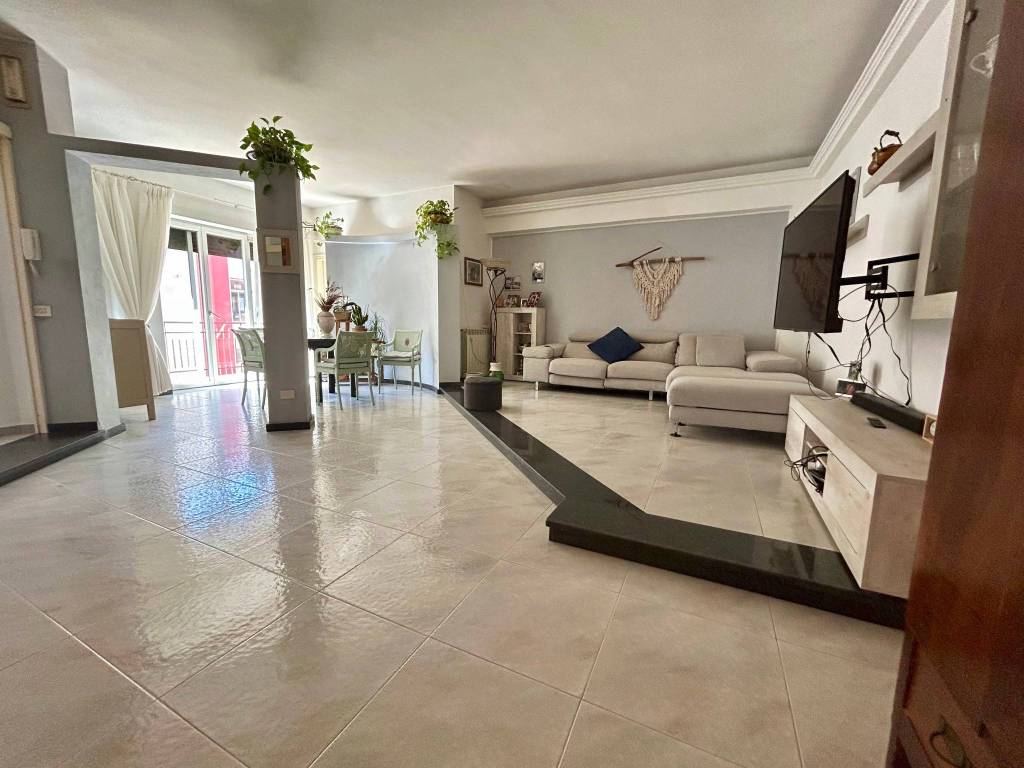 Appartamento a Fondi in Via Lombardia - Foto 2