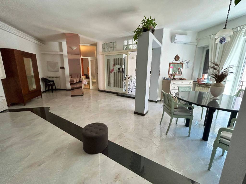 Appartamento a Fondi in Via Lombardia - Foto 5