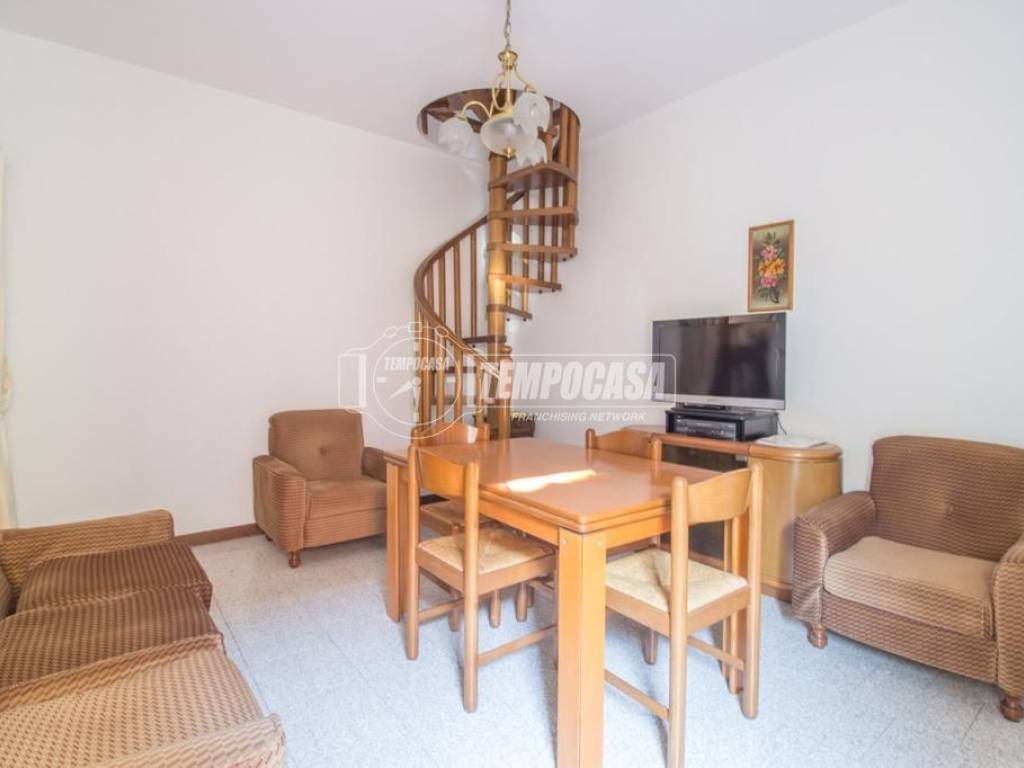 Appartamento a Carpi in Via Giuseppe Rocca - Foto 2