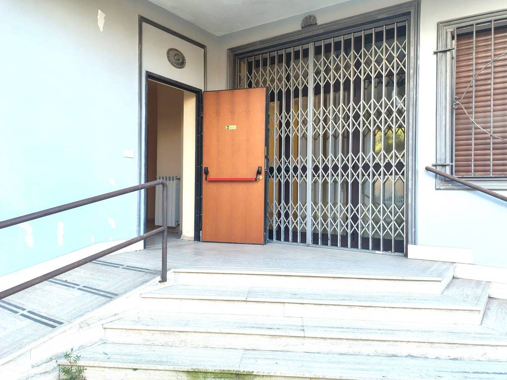 Immobile a Caserta in Via Sud Piazza d'Armi, 100 - Foto 2