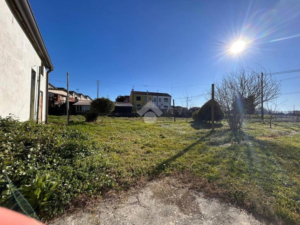 Casa indipendente a Costa di rovigo in Via Giovanni Francesca Scardona, 497 - Foto 5