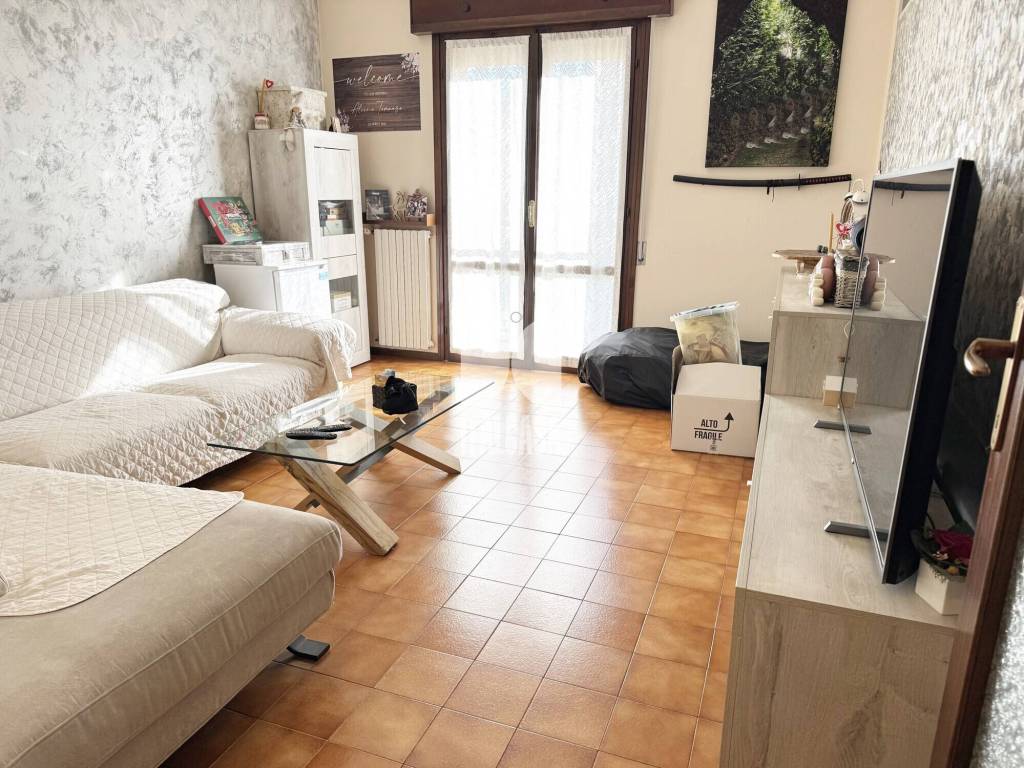 Appartamento a Porto mantovano in Via Guido Rossa - Foto 3