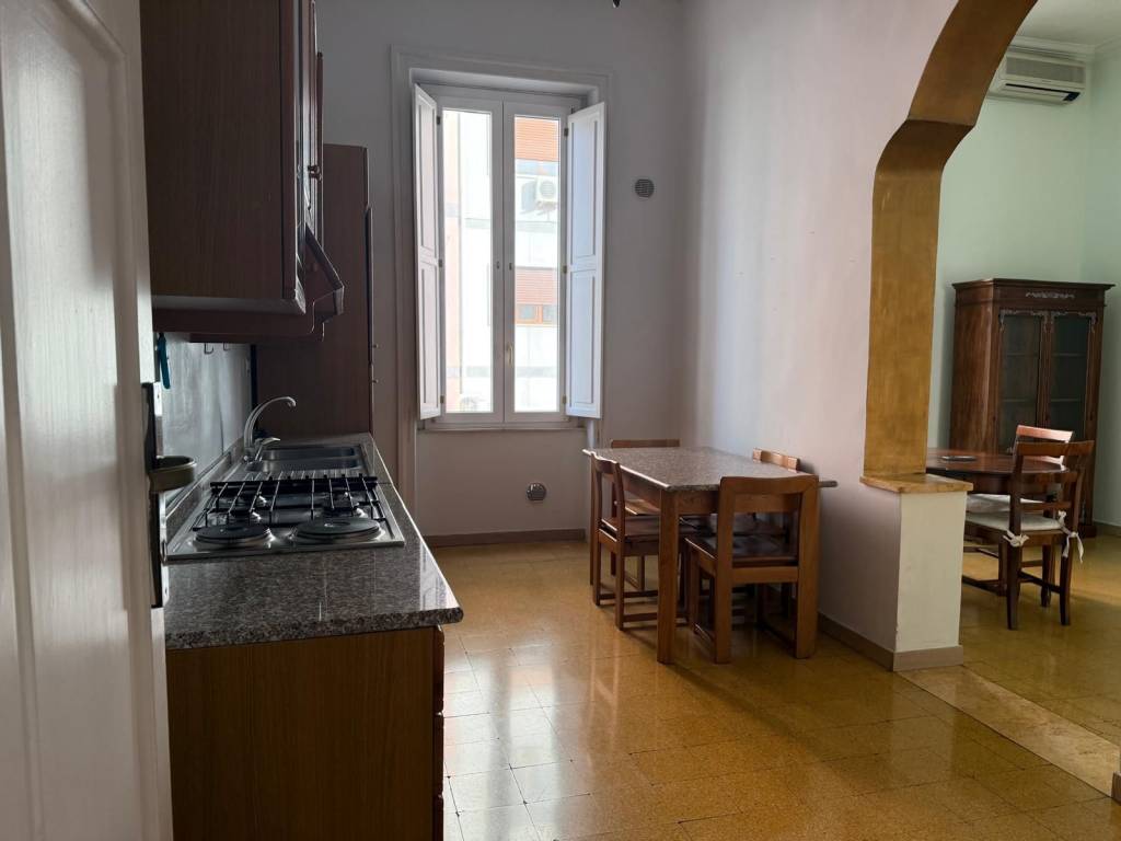 Appartamento a Crotone in Piazza Marinai d'Italia - Foto 5